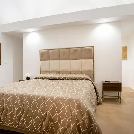 Palazzo '800 : Marmetti Leverano