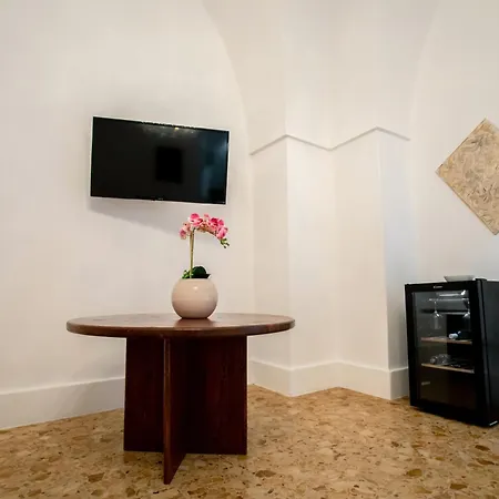 Palazzo '800 : Marmetti 4*